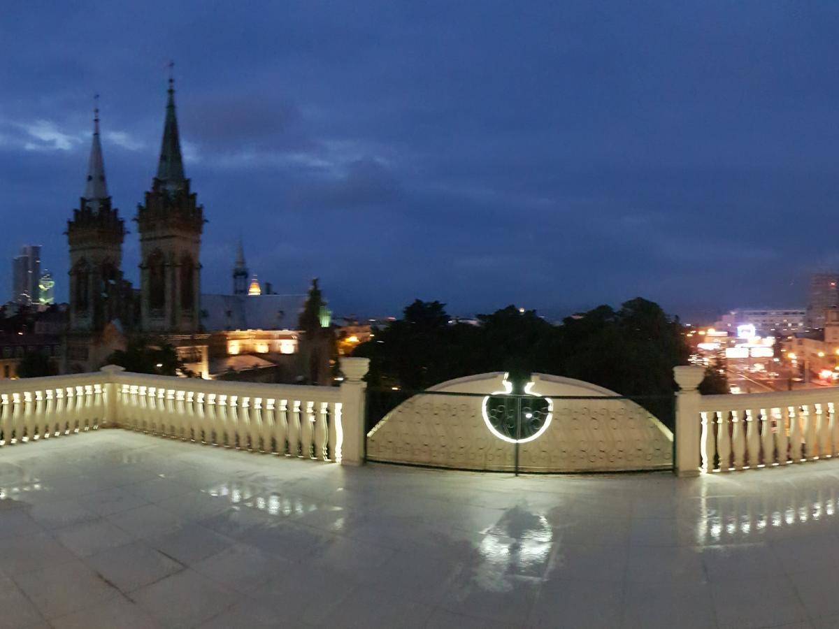 Sunrise Apartment Batumi Zewnętrze zdjęcie