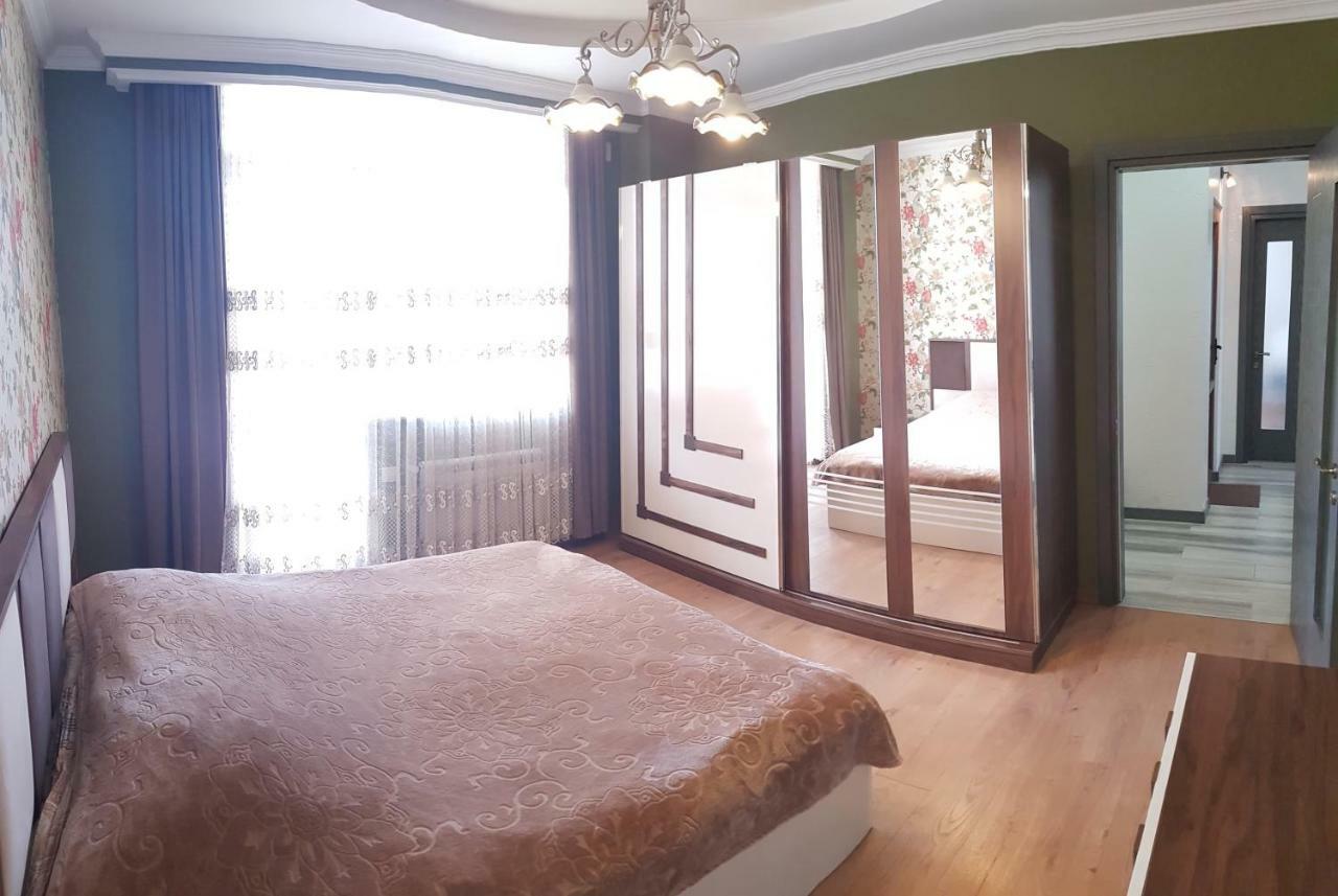 Sunrise Apartment Batumi Zewnętrze zdjęcie